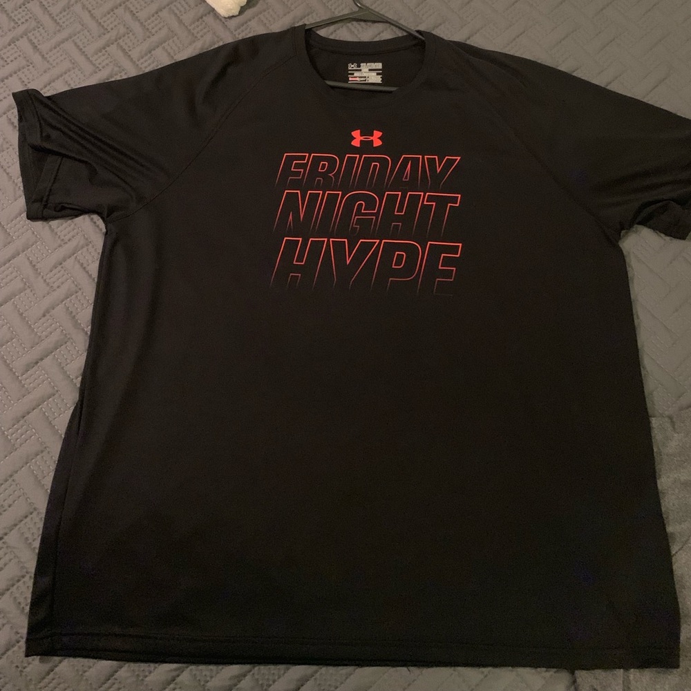 Men’s Under Armour Dri-fit shirt
